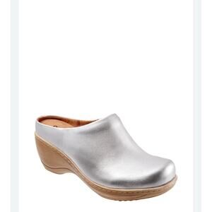 New Softwalk Madison S2056 100 Women Silver Wide Leather Clog Flats Shoe 8.5 New